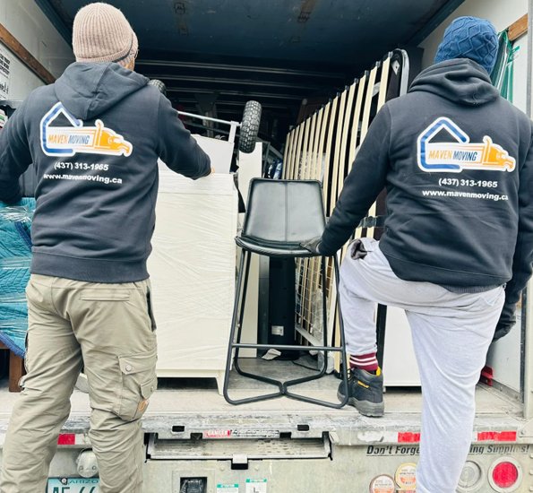 Maven Moving Team at Work